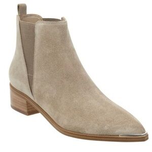 NEW Marc Fisher Yale Ankle Boots